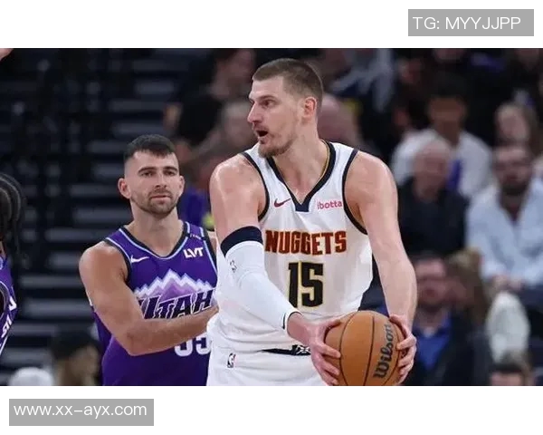 约基奇开季三连三双表现惊艳25分19板10助助球队强势开局